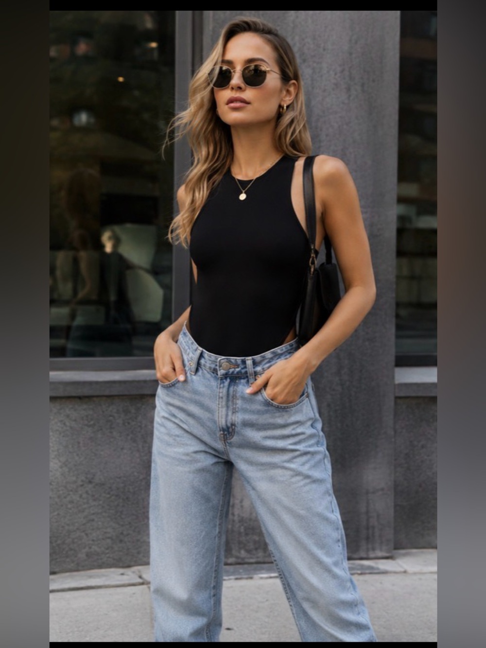 gaze | Black Sleeveless High-Neck Bodysuit